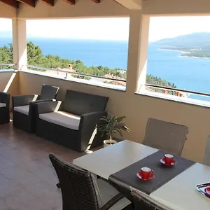 https://apartments-mareblu.in-istria.net